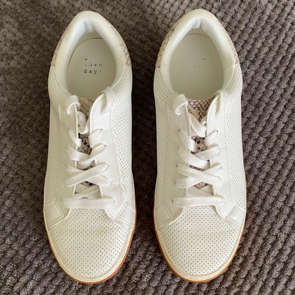 A New Day by Target Sneakers - Picture 4 of 8